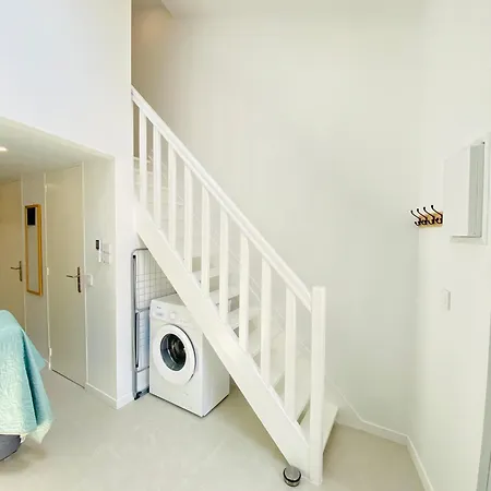 Et Centre à Pied, La Maison De La Pinède Et La Pinasse Sont Climatisées Avec Ménage, Draps Et Serviettes Inclus *